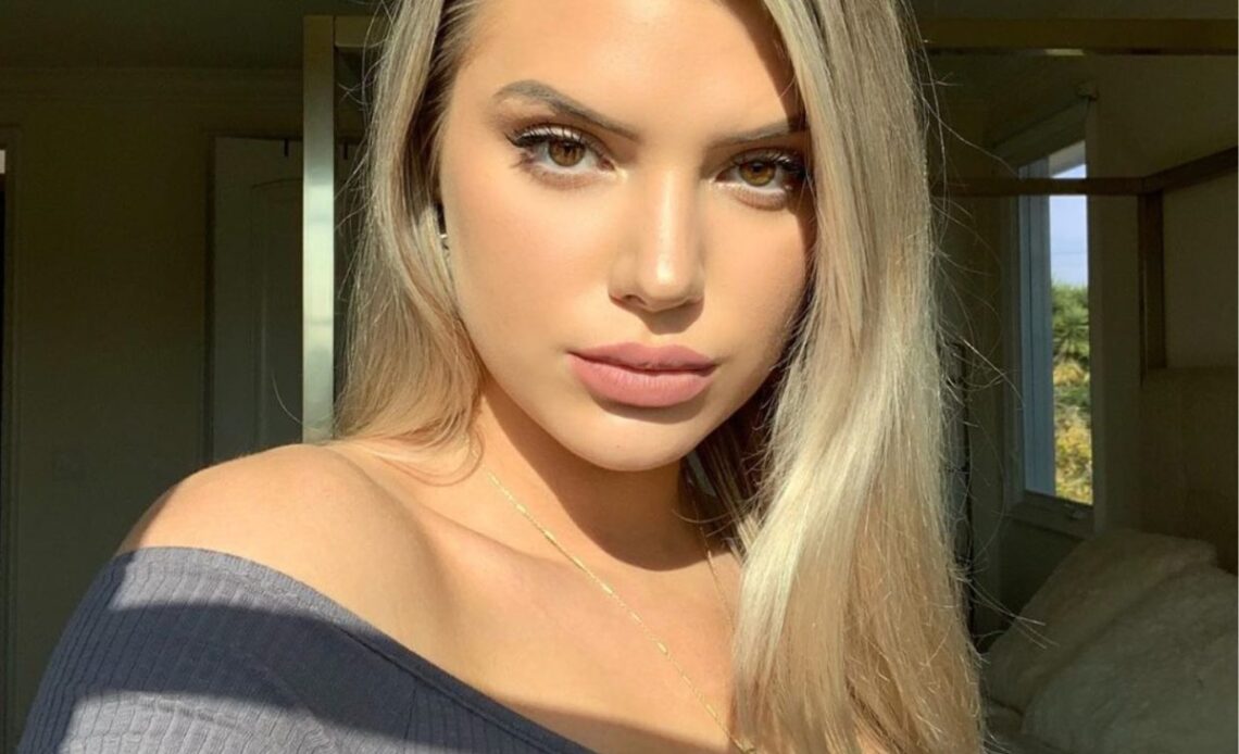 Alissa Violet Net Worth 2022